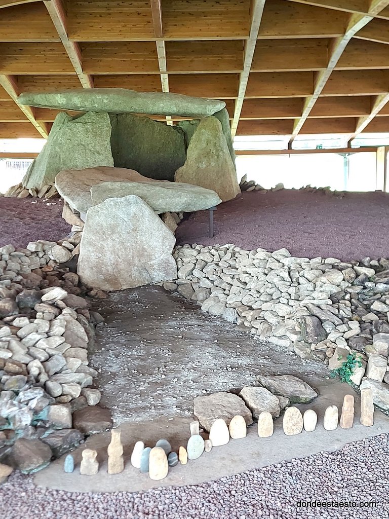 dolmen de corredor en galicia