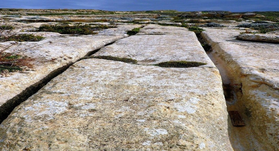 surcos de carro o cart ruts de malta